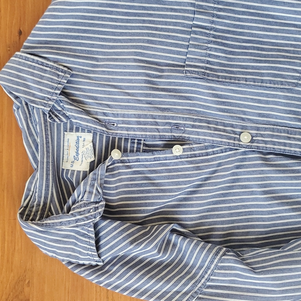 Blue striped men's button up medium US Expedition